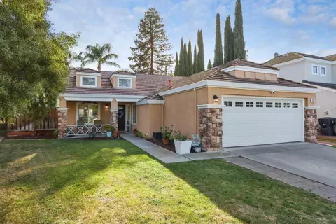 Exterior - 1060 Rainier Ct, Tracy, CA 95376 photo 2 of 11