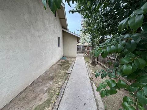 Exterior - 3320 Ocotillo Way, Modesto, CA 95355 photo 4 of 4