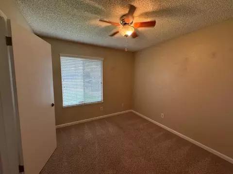 Bedroom - 3320 Ocotillo Way, Modesto, CA 95355 photo 5 of 6