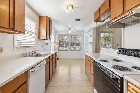 5609 Clark Ave, Carmichael, CA 95608 photo 10
