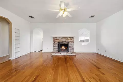 5609 Clark Ave, Carmichael, CA 95608 photo 8