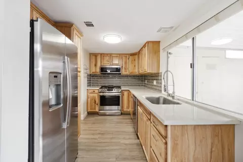Kitchen - 6023 Via Casitas, Carmichael, CA 95608 photo 2 of 3
