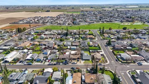 5232 9th St, Keyes, CA 95328 photo 4