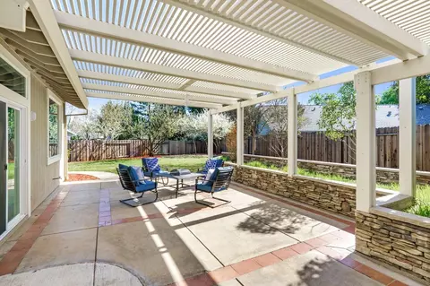 Exterior - 2724 Concord Ave, Davis, CA 95618 photo 3 of 9