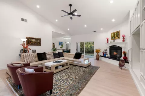 6731 Steele Oak Ln, Carmichael, CA 95608 photo 5