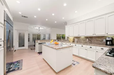 6731 Steele Oak Ln, Carmichael, CA 95608 photo 18