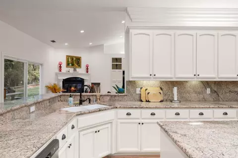 6731 Steele Oak Ln, Carmichael, CA 95608 photo 13