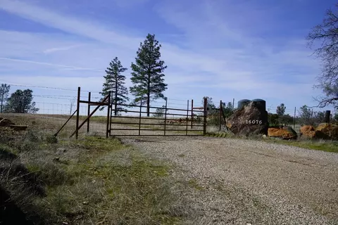 16076 Keson Pl, Grass Valley, CA 95949