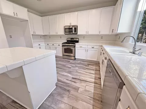 898 Devonshire Ln, Lincoln, CA 95648 photo 6