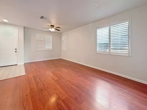 898 Devonshire Ln, Lincoln, CA 95648 photo 3