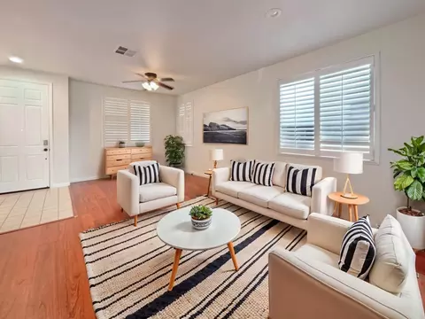 898 Devonshire Ln, Lincoln, CA 95648 photo 2