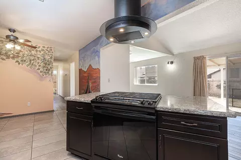 Kitchen - 1424 Silverado Dr, Modesto, CA 95356 photo 4 of 5