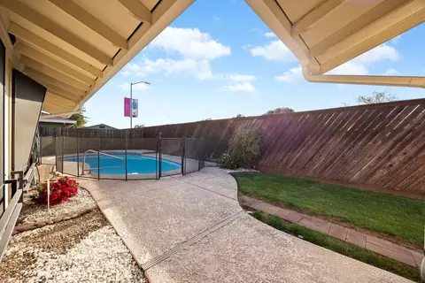 5953 Camray Cir, Carmichael, CA 95608 photo 35