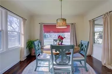 Dining - 255 W 22 St, Merced, CA 95340 photo 1 of 6