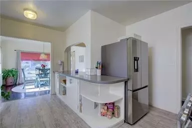 Kitchen - 255 W 22 St, Merced, CA 95340 photo 7 of 8