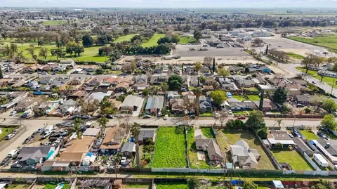 1317 Avalon Ave, Modesto, CA 95351 photo 4