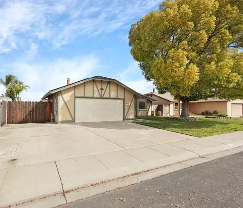 Exterior - 767 Arbor Way, Manteca, CA 95336 photo 2 of 5