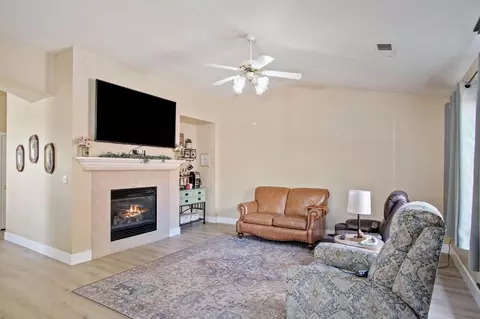 3417 Greengate Dr, Modesto, CA 95355 photo 9