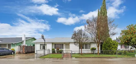 217 Dover Dr, Galt, CA 95632 photo 3