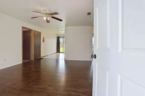 217 Dover Dr, Galt, CA 95632 photo 5