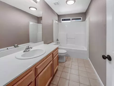 Bath - 616 Rose Ave, Wheatland, CA 95692 photo 3 of 3