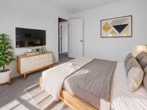 Bedroom - 616 Rose Ave, Wheatland, CA 95692 photo 1 of 8