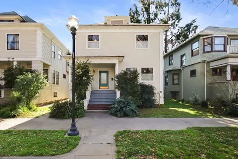 2322 I St, Sacramento, CA 95816