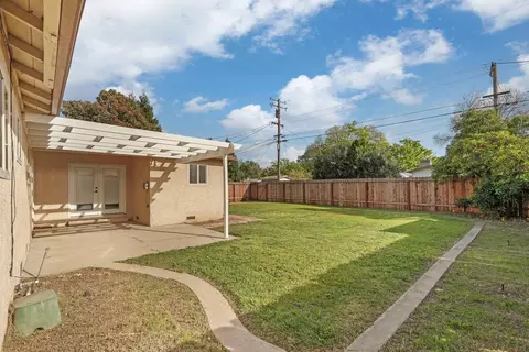 908 Bowen Ave, Modesto, CA 95350 photo 14