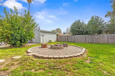 302 E Fairmont Ave, Modesto, CA 95354 photo 34