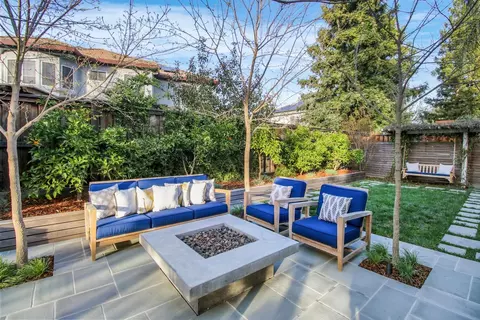 Exterior - 2145 Everglades Pl, Davis, CA 95616 photo 8 of 19