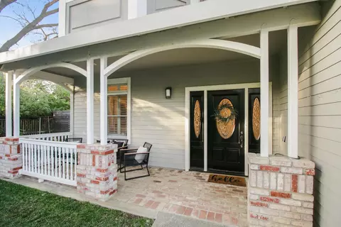 Exterior - 2145 Everglades Pl, Davis, CA 95616 photo 3 of 19