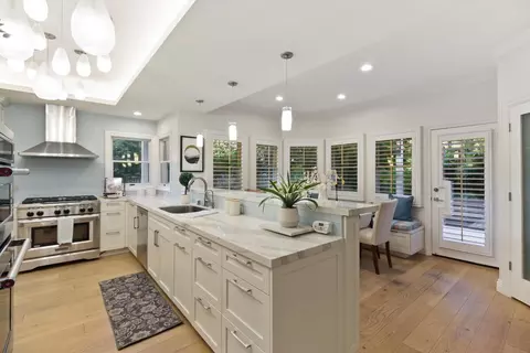 Kitchen - 2145 Everglades Pl, Davis, CA 95616 photo 6 of 9