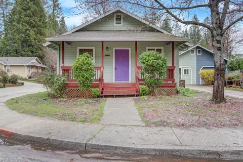 107 Perseverance Mine Ct, Nevada City, CA 95959