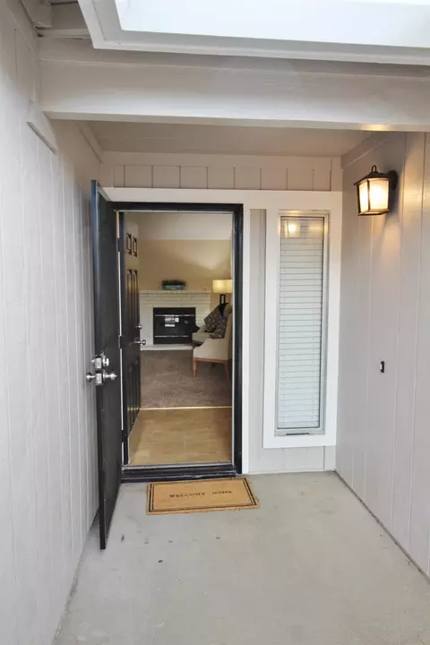 145 Amarillo Ct, Modesto, CA 95354 photo 2