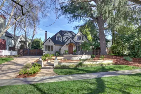 1535 38th St, Sacramento, CA 95816