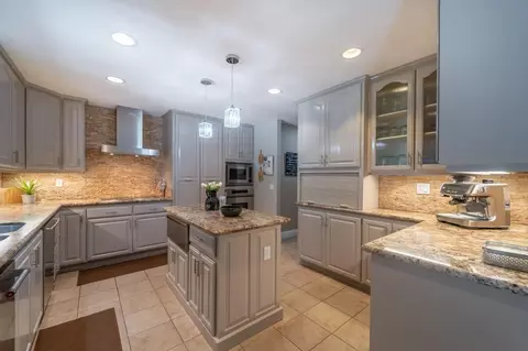 609 Bing Way, Modesto, CA 95356 photo 2