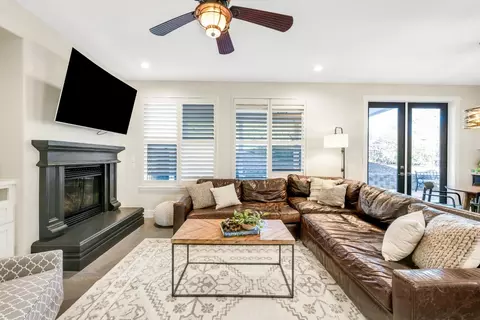 Living - 495 Michelle Dr, Jackson, CA 95642 photo 1 of 4