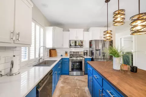 Kitchen - 495 Michelle Dr, Jackson, CA 95642 photo 3 of 6