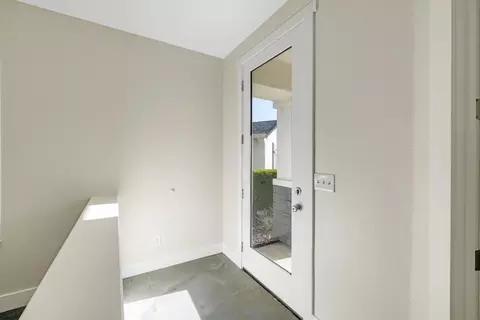 Entry Way - 495 Michelle Dr, Jackson, CA 95642 photo 2 of 3