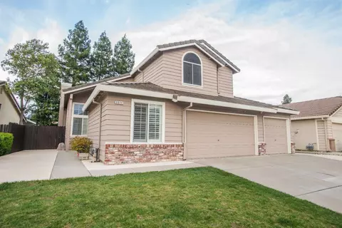8944 Mandalay Way, Elk Grove, CA 95624