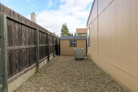 67 Clipper, Modesto, CA 95356 photo 35