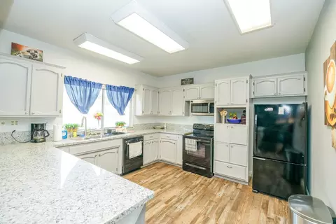 67 Clipper, Modesto, CA 95356 photo 53