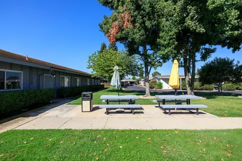 67 Clipper, Modesto, CA 95356 photo 41