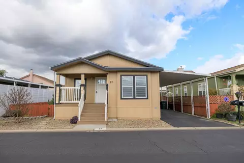 67 Clipper, Modesto, CA 95356 photo 2