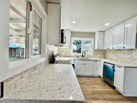 1404 Grape Ave, Modesto, CA 95350 photo 11