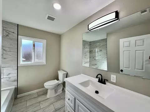 1404 Grape Ave, Modesto, CA 95350 photo 16