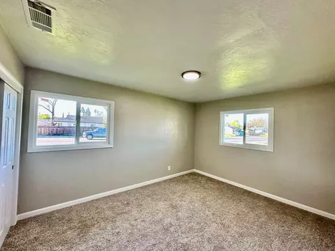 1404 Grape Ave, Modesto, CA 95350 photo 13