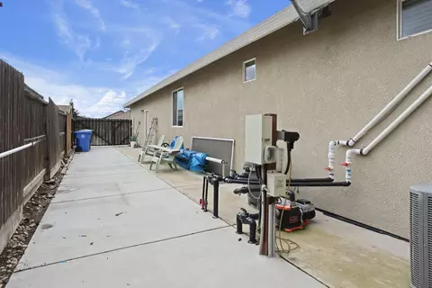 1037 Shady Grove St, Manteca, CA 95336 photo 41