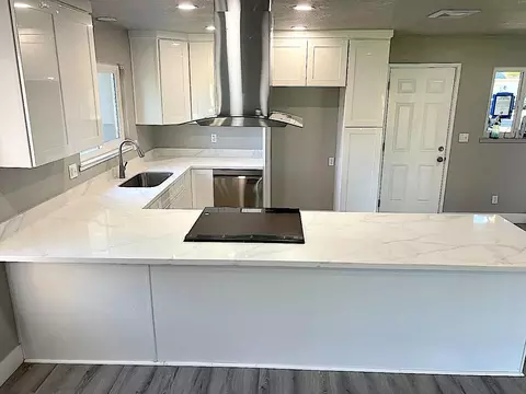 681 E Minnesota Ave, Turlock, CA 95382 photo 5