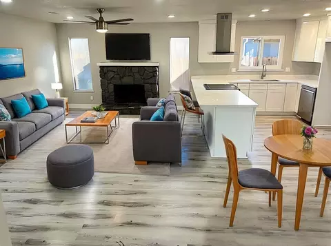 681 E Minnesota Ave, Turlock, CA 95382 photo 6